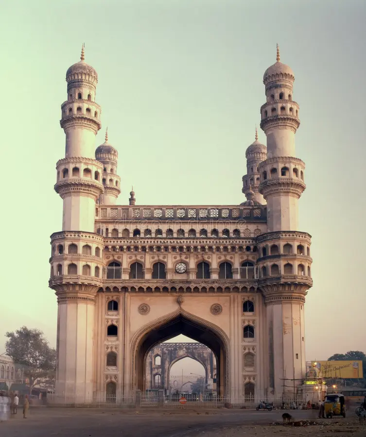Charminar: Hyderabad’s Timeless Icon – A Must-Visit for Every Traveler